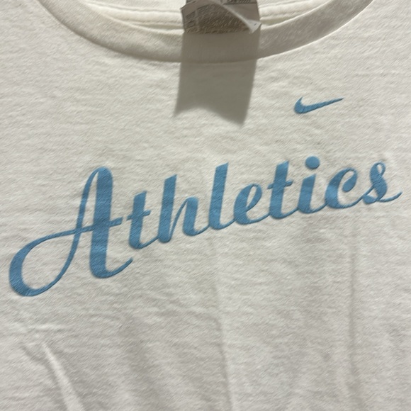 Nike Athletics Long Sleeve tee - Picture 2 of 5
